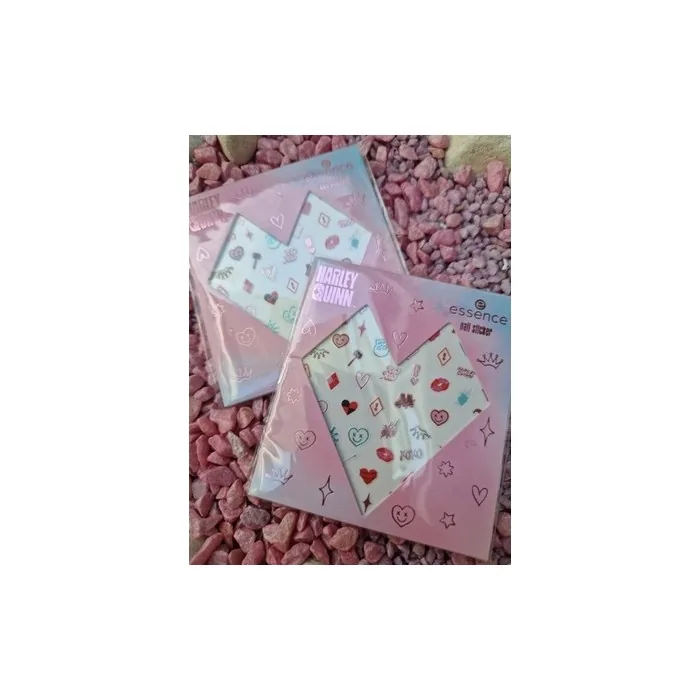 Essence Harley Quinn Nail Sticker Selfadhesive