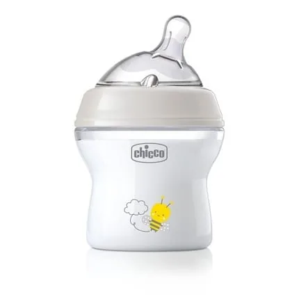 Chicco Naturalfeeling Plastic Bottle 150ml With Silicone Nipple Free Flow 0m