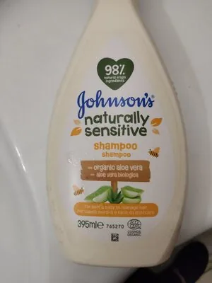 Johnson's Naturally Sensitive Children's Shampoo With Organic Aloe Vera 395 Ml