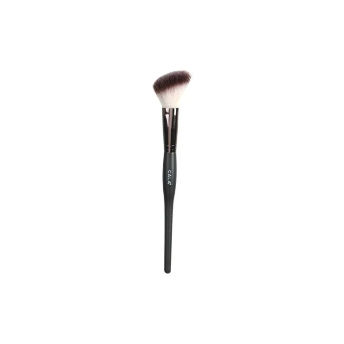 Angled Blush Brush