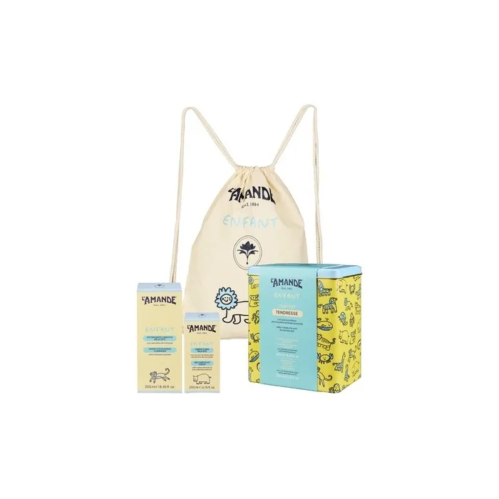 L'Amande Coccole Quotidiane Skin Care Kit for Soft and Protected Skin - 1 Kit