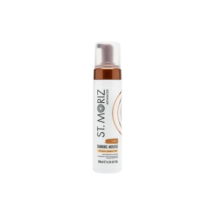 St Moriz Advanced Colour Correcting Tanning Mousse in Light with Hyaluronic Acid