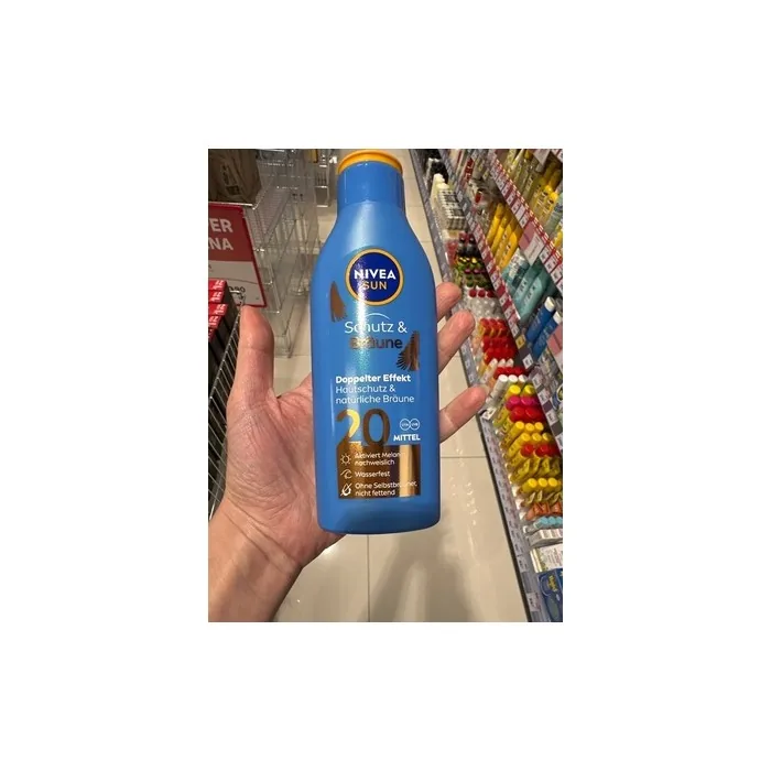 Nivea Sun Protect & Bronze Intense Sun Lotion Spf 20 200 Ml