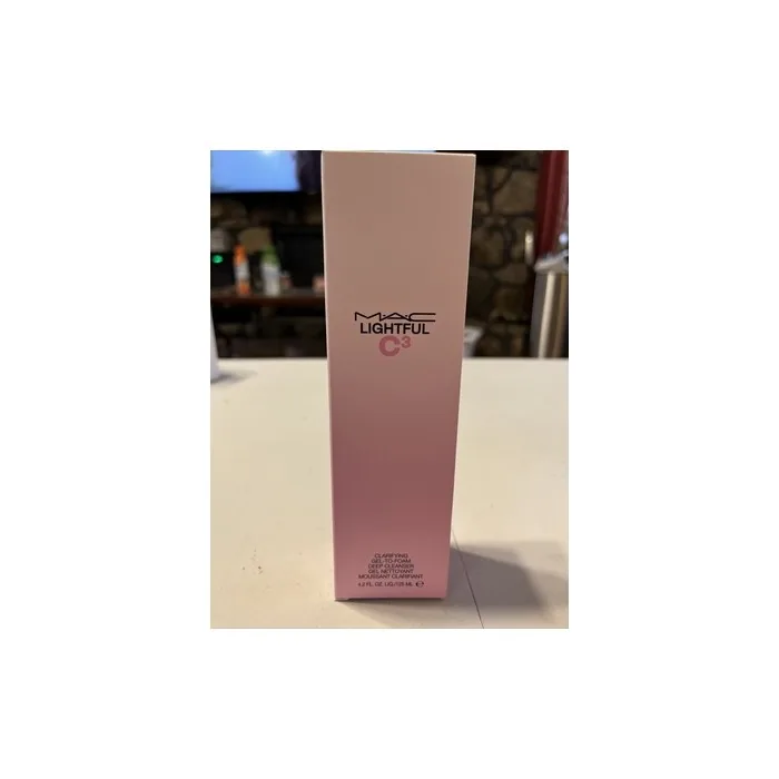MAC Lightful C3 Clarifying Gel-to-Foam Deep Cleanser 4.2oz 125ml New