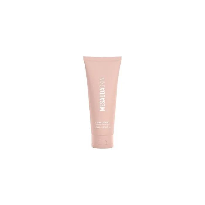 Light Legend Cleansing Creamy Foam