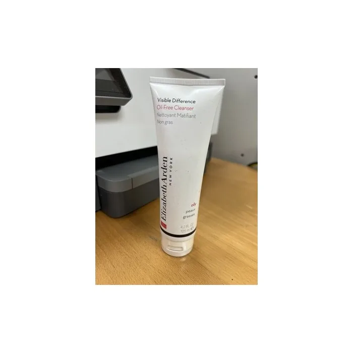 Elizabeth Arden Visible Difference Oil-Free Cleanser 4.2 Oz