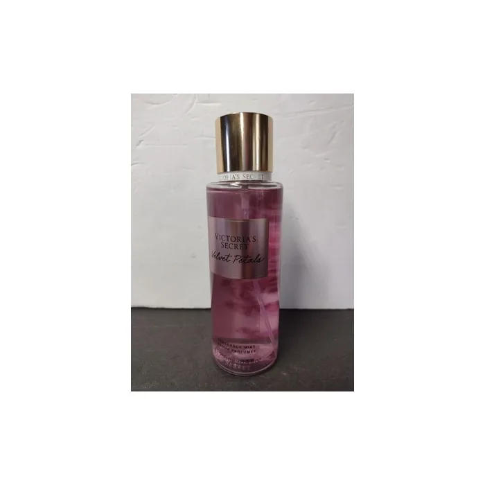 Victoria's Secret Velvet Petals Fragrance Mist Spray for Women 8.4 fl. oz.