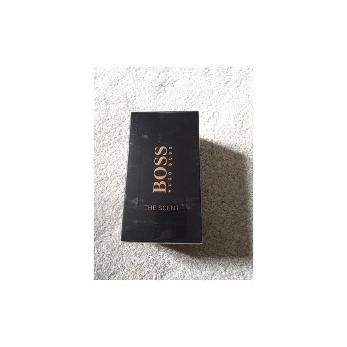 Hugo Boss The Scent Men Eau de Toilette 3.4oz