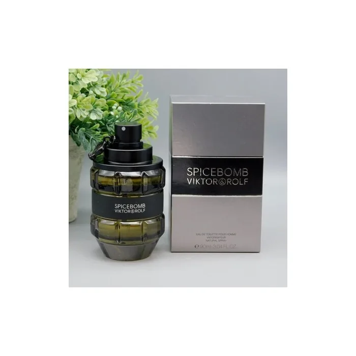 Spicebomb By Viktor & Rolf For Men 304 Oz Eau De Toilette Spray