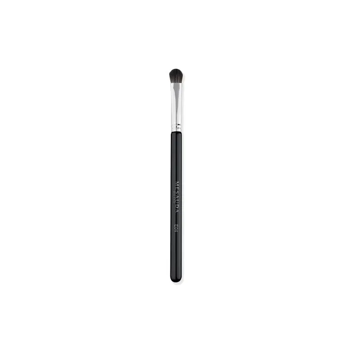 Mesauda E04 Medium Eye Shader Eyeshadow Brush