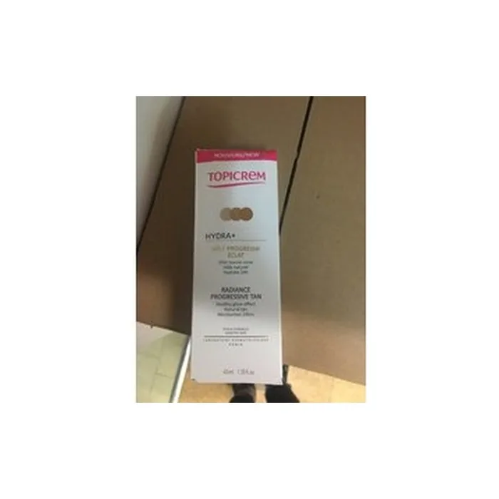 Topicrem Hydra Radiance Progressive Tan Cream Selftanning Cream With A Gradual Effect For Sensitive Skin 40 Ml