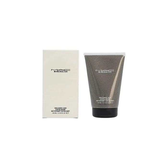 MAC Mineralize Volcanic Ash Exfoliator