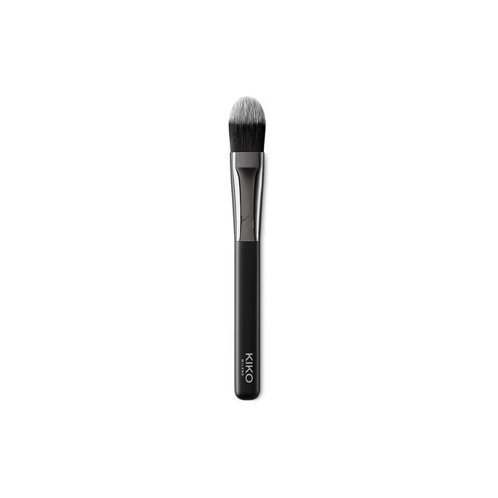 Kiko Milano Face 03 Flat Foundation Brush With Synthetic Bristles