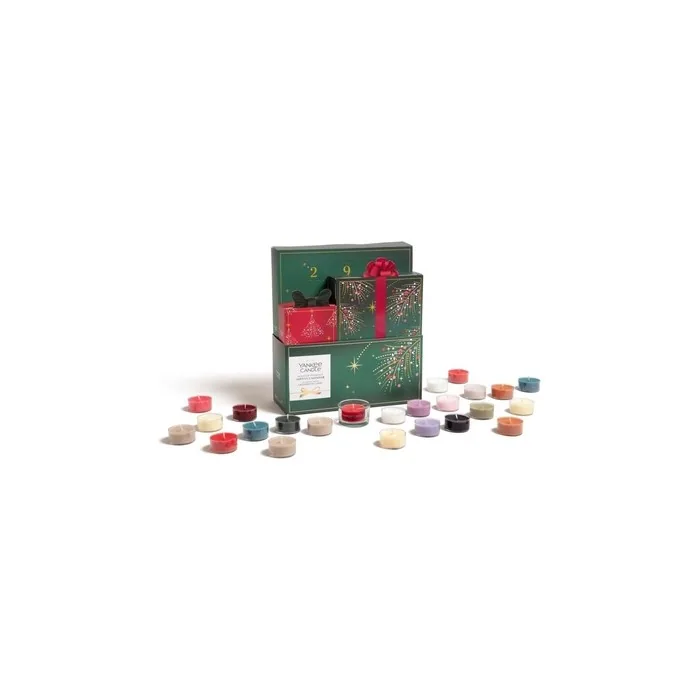 Yankee Candle 2026 Advent Calendar Gift Set with Tea Candles and Holder