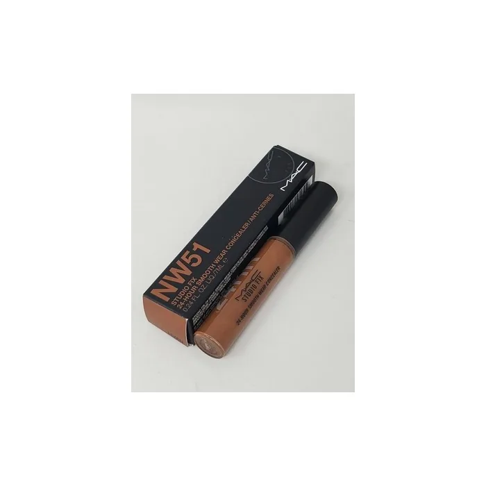 MAC Studio Fix 24 Hour Smooth Wear Concealer NW51 Anti Cernes 0.24oz