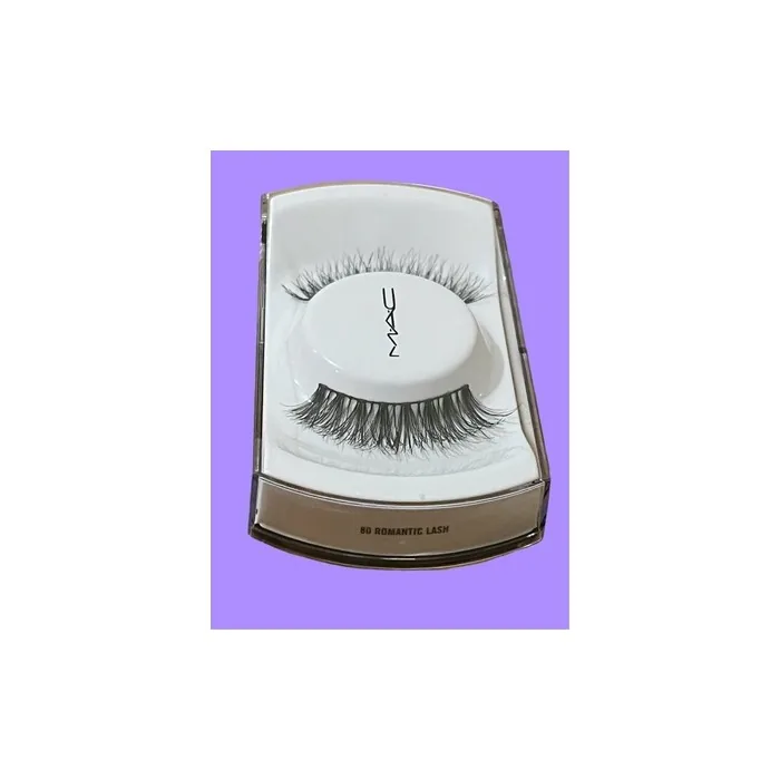 Mac Cosmetics 80 Romantic Lashes - New in Box