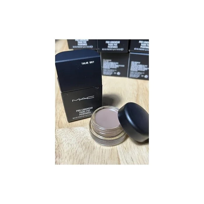 MAC Pro Longwear Paint Pot Tailor Grey Full Size 0.17oz