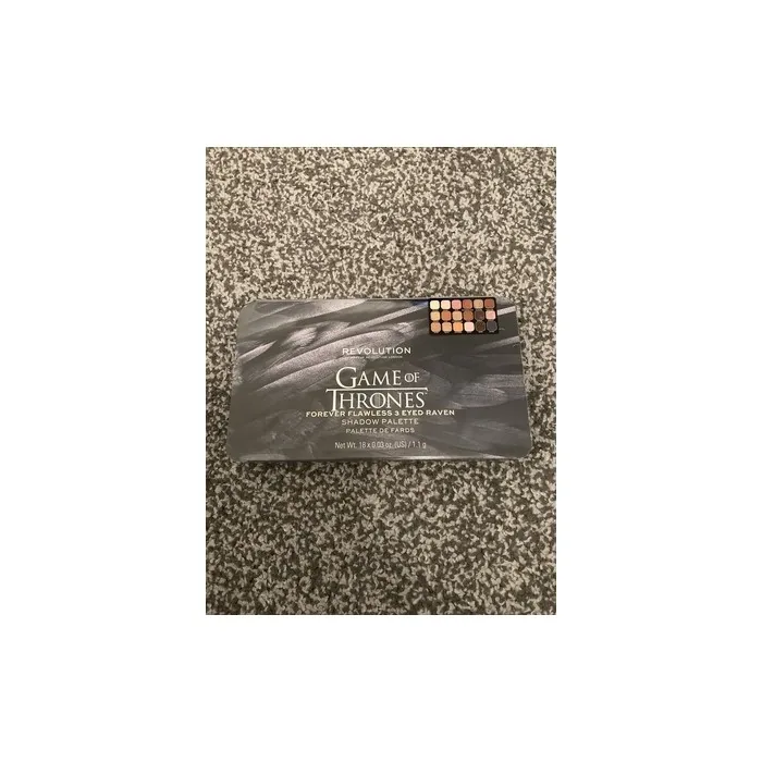 Revolution Forever Flawless 3 Eyed Raven Eye Shadow Palette