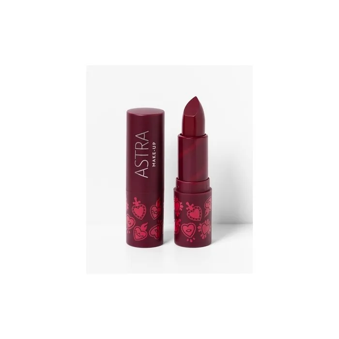 Astra Make Up Lip Creamynal Smooth and Creamy Lip Color