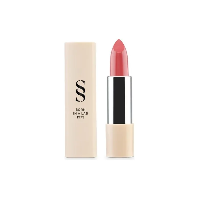 Sensilis Rouge Fondant Lipstick Nourishes and Provides a Shiny Finish