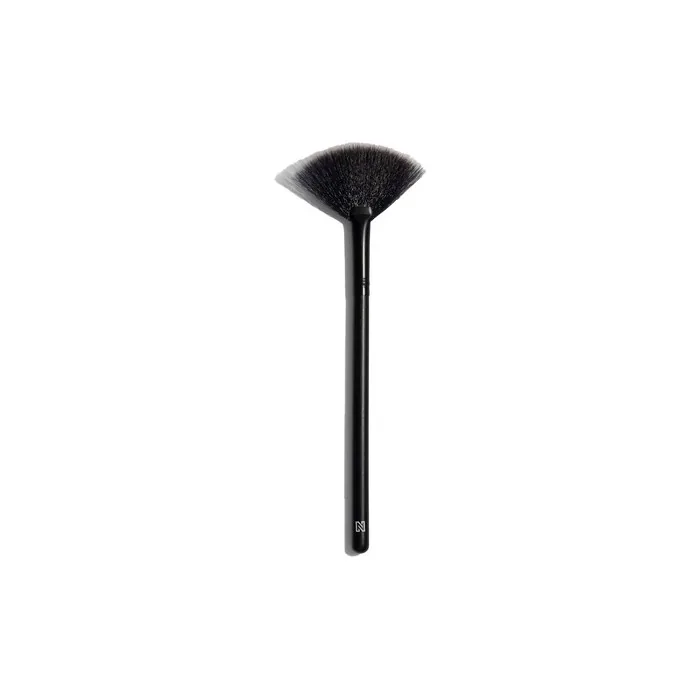 N Beauty Highlighter Brush