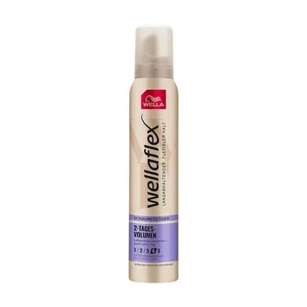Wellaflex Extra Strong 2-Day Volume Foam - Hair Foam for 24h Flexible Hold without Clumping - with UV Protection and Hair Taming Complex with Macadamia Oil 200ml