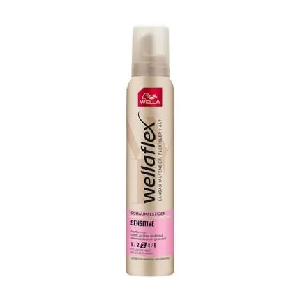 Wellaflex Sensitive Strong Hold Foam - Perfume-Free Hair Foam for 24h Flexible Hold without Clumping - with UV Protection and Hair Taming Complex with Macadamia Oil 200ml