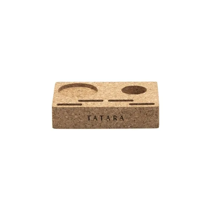 Tatara All-in-One Stand in Cork for Safety Razors