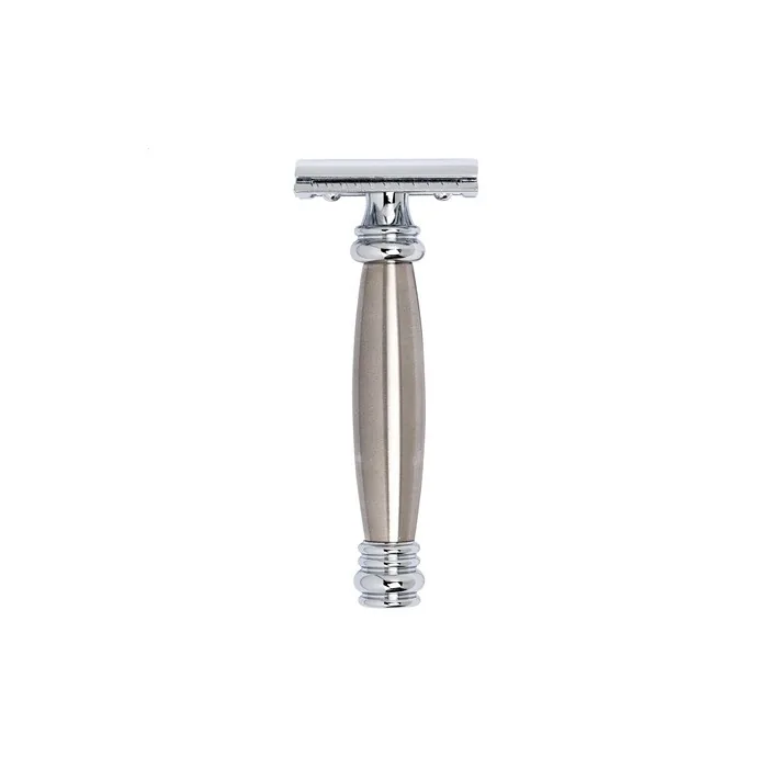 MERKUR 43C Safety Razor Stainless Steel and Chrome Straight Cut Closed Comb Ideal for Wet Shaving Zinc Die-Cast Brass Handle Made in Germany