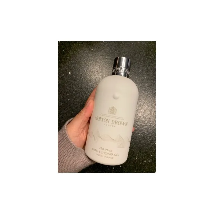 Molton Brown Milk Musk Bath & Shower Gel 300ml