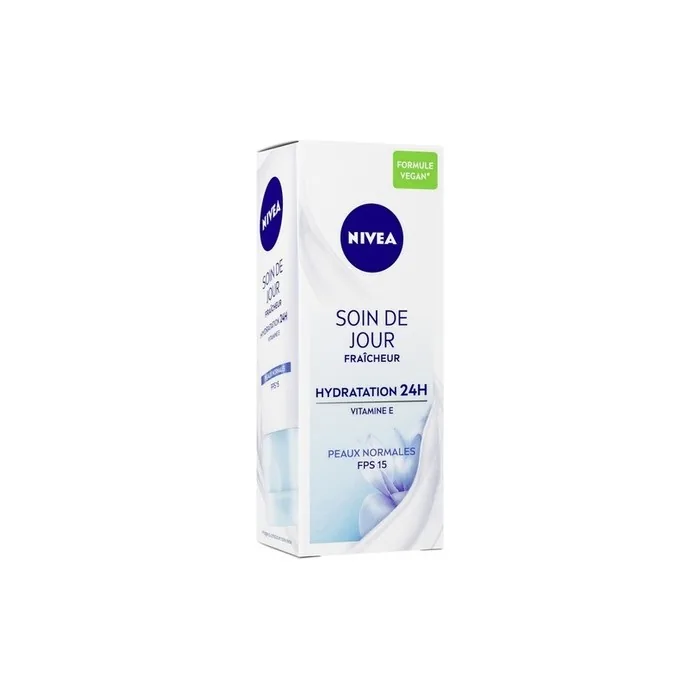 Nivea 24h Hydrating Day Face Cream for Normal Skin SPF 15