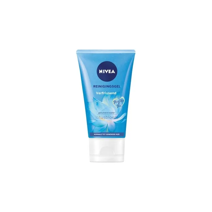 Nivea Essentials Refreshing Cleansing Gel For Normalcombination Skin