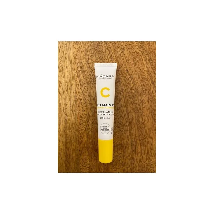 Madara Organic Vitamin C Illuminating Recovery Cream 15ml - Revives Dull Skin