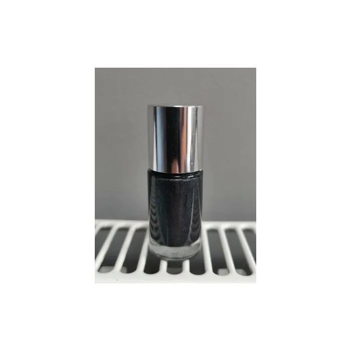Clinique Nail Polish Enamel 12 Made Of Steel 9ml