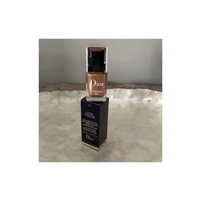 Dior Vernis Limited Edition Nail Care Shade 720 Golden Hour