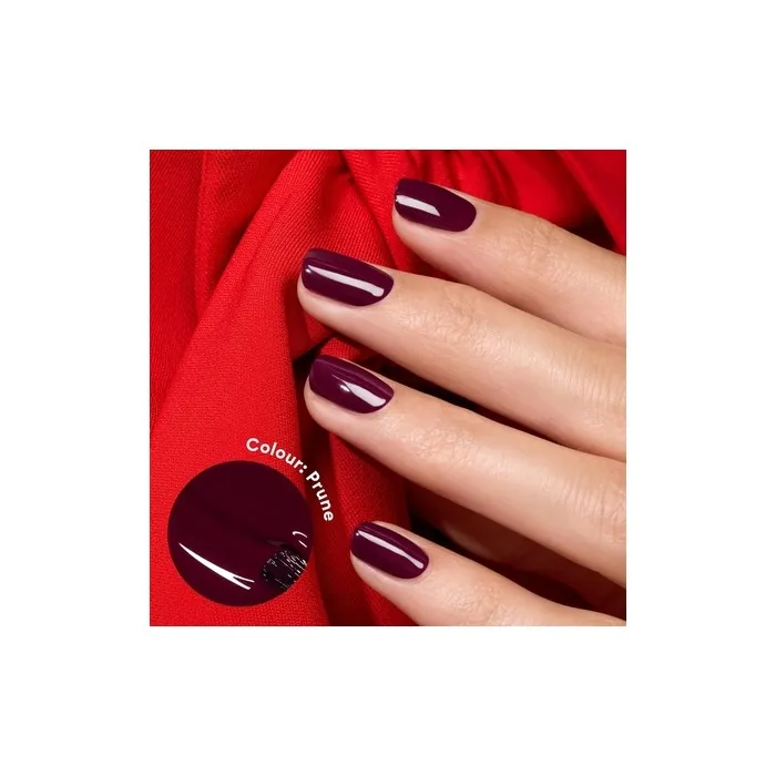 Manucurist Green Prune Deep Red Wine Nail Polish - Natural Classic